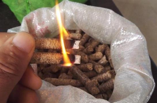 秸稈造粒機的生物質顆粒燃燒圖