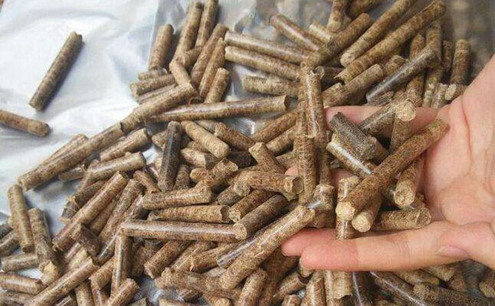只需4個步驟就就讓農(nóng)作物秸稈 “變身”為新型綠色能源“木煤”，其優(yōu)異的性能甚至可以“叫板”傳統(tǒng)煤炭。